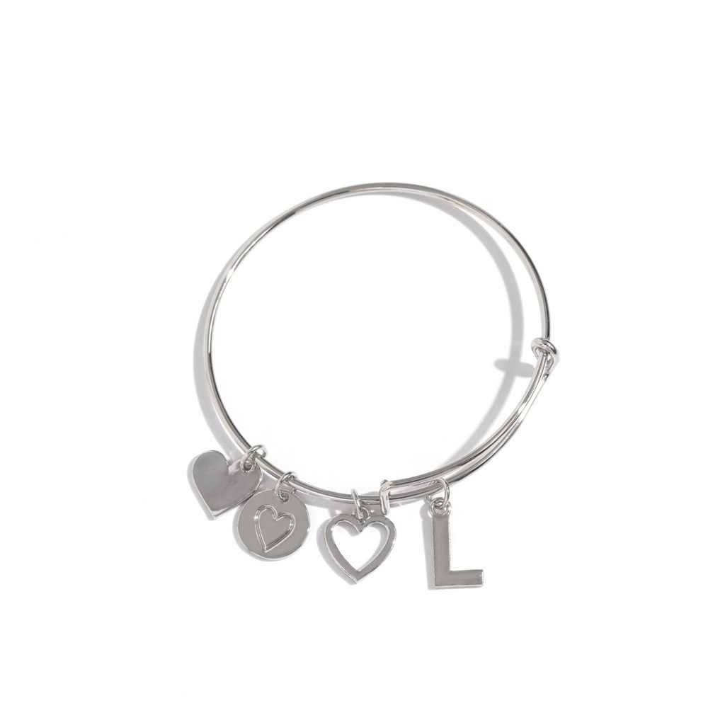 Paparazzi all items are $5.00 shipping is also $5.00